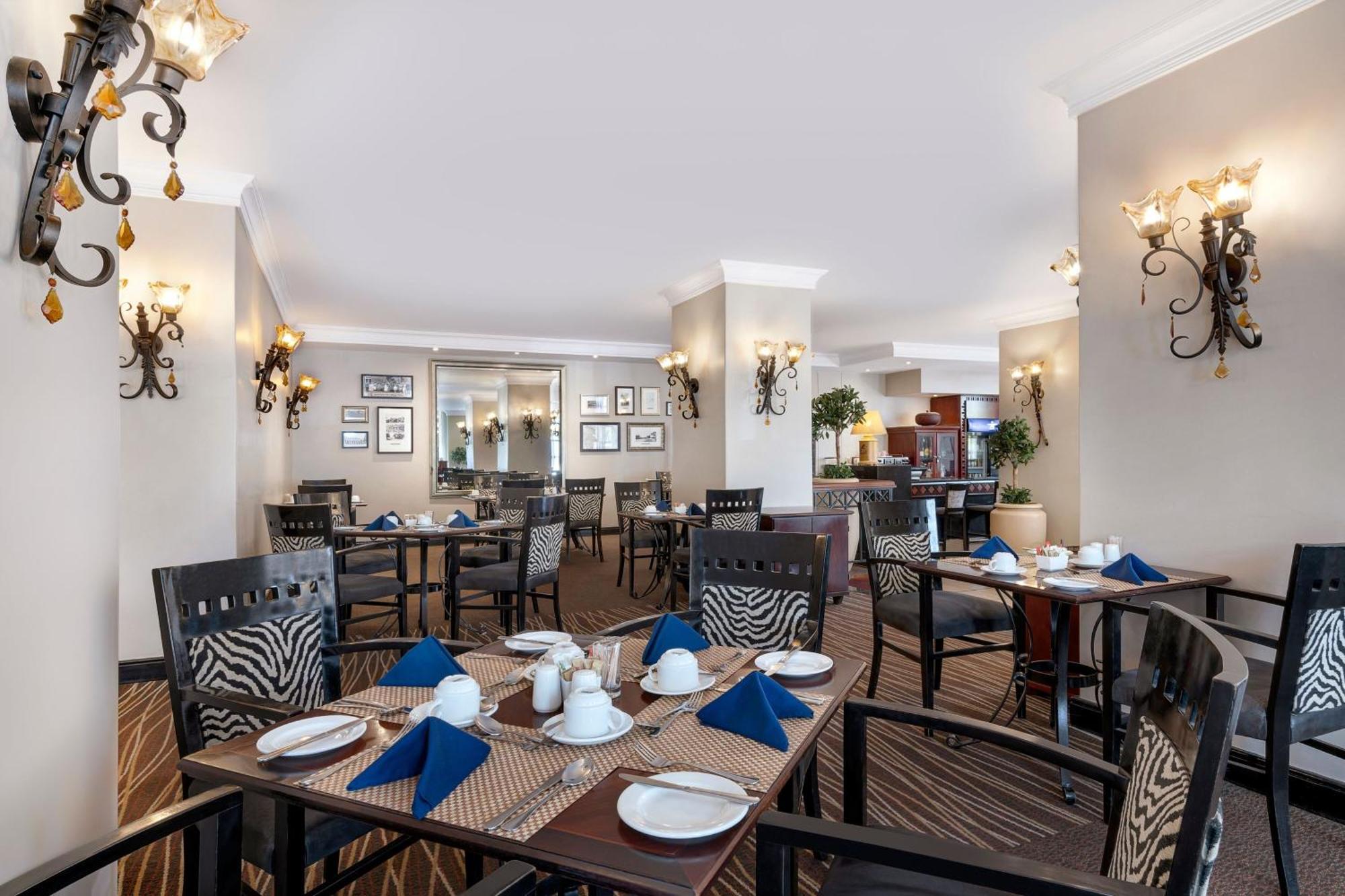 Protea Hotel By Marriott Blantyre Ryalls Bagian luar foto