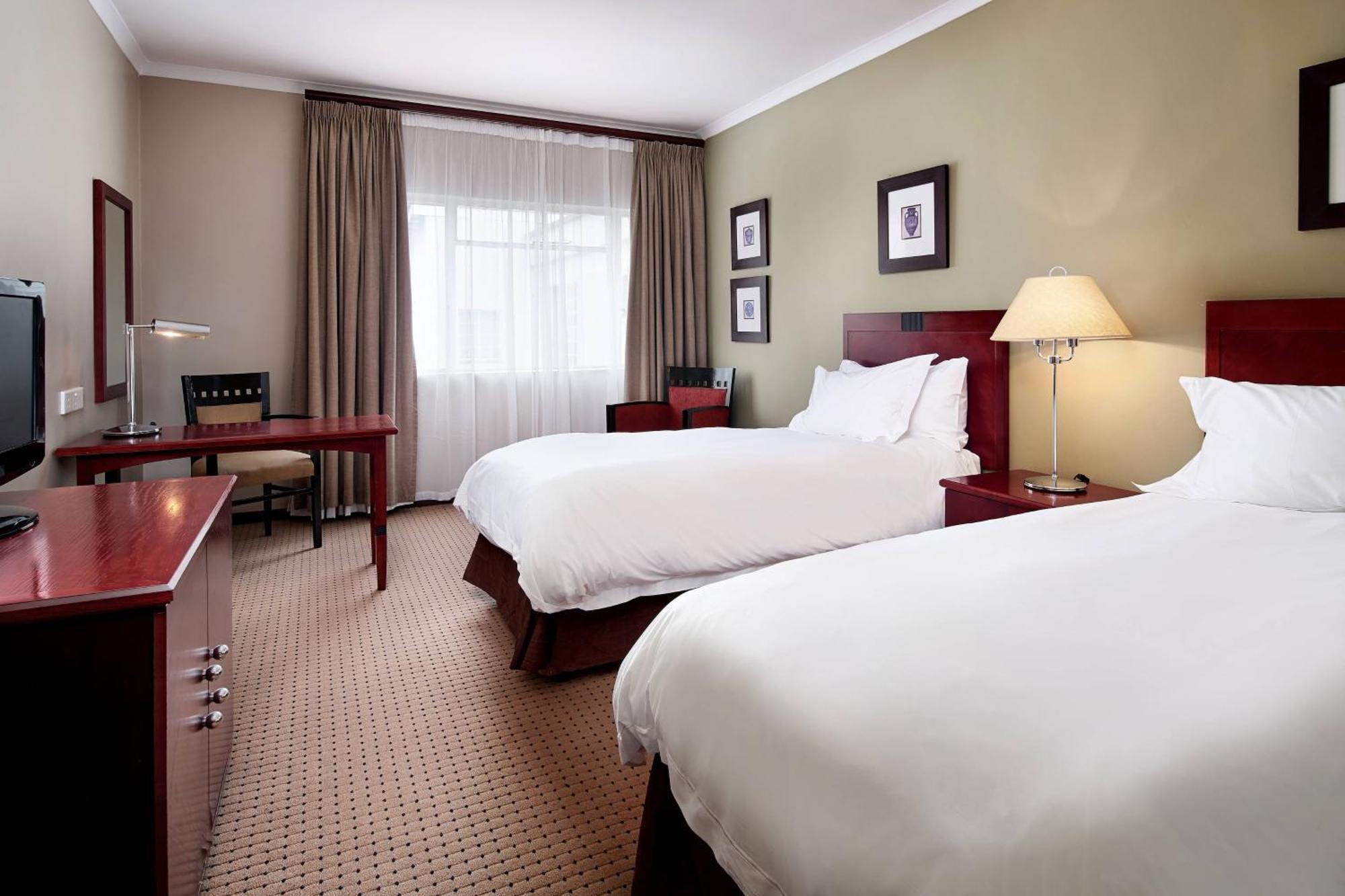 Protea Hotel By Marriott Blantyre Ryalls Bagian luar foto
