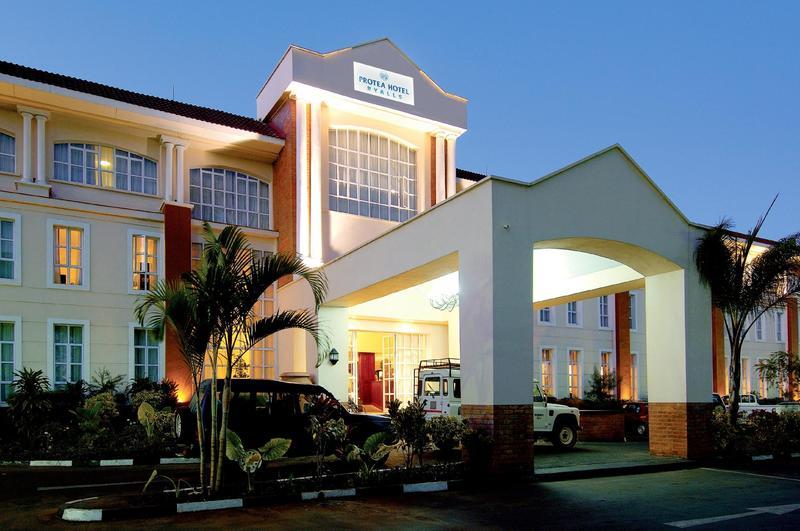 Protea Hotel By Marriott Blantyre Ryalls Bagian luar foto